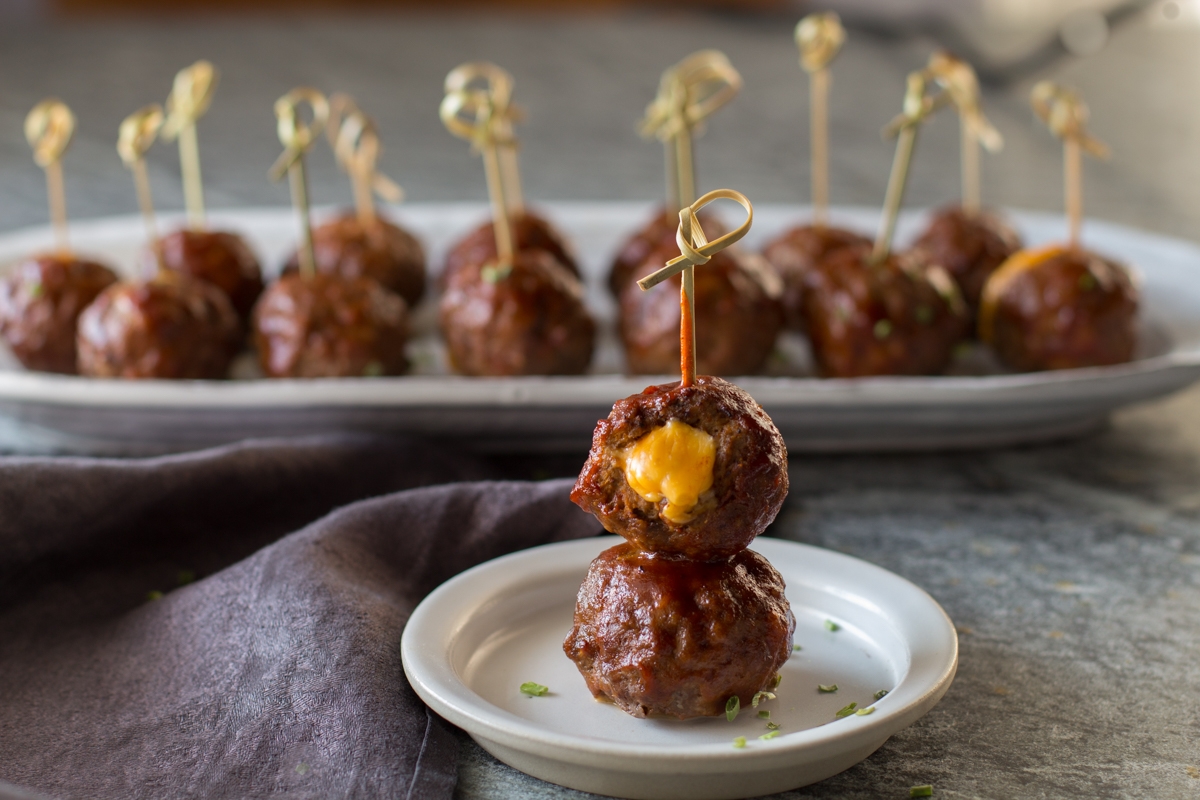 Cheese-Stuffed Meatballs | Recipes | Food Lion