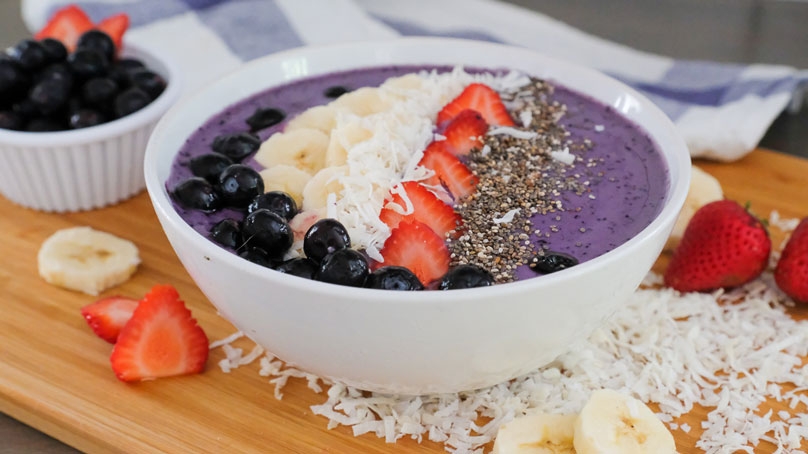 How to Make a Healthy Breakfast Smoothie Bowl | Food Lion