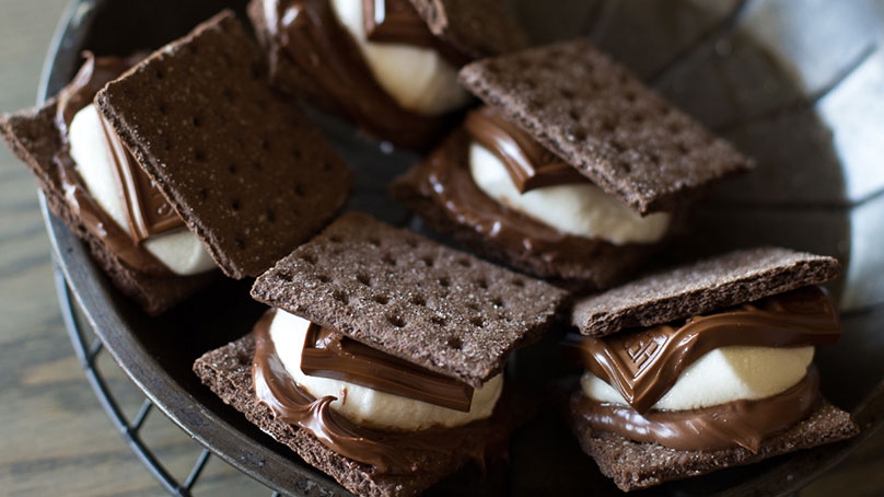 Nutella Double Chocolate S'mores