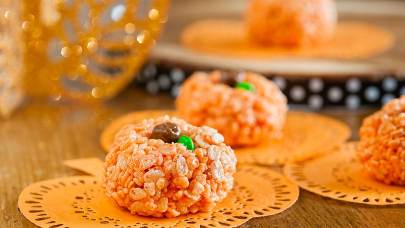 Rice Krispie Treat Pumpkins