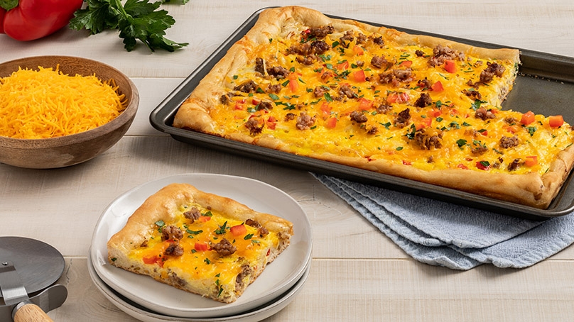 How To Make Sheet Pan Breakfast Pizza 