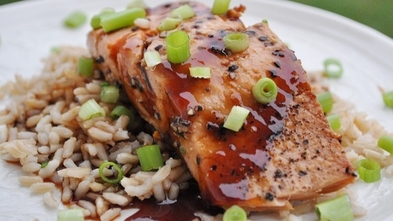 Soy Glazed Pan Seared Salmon | Recipes | Food Lion