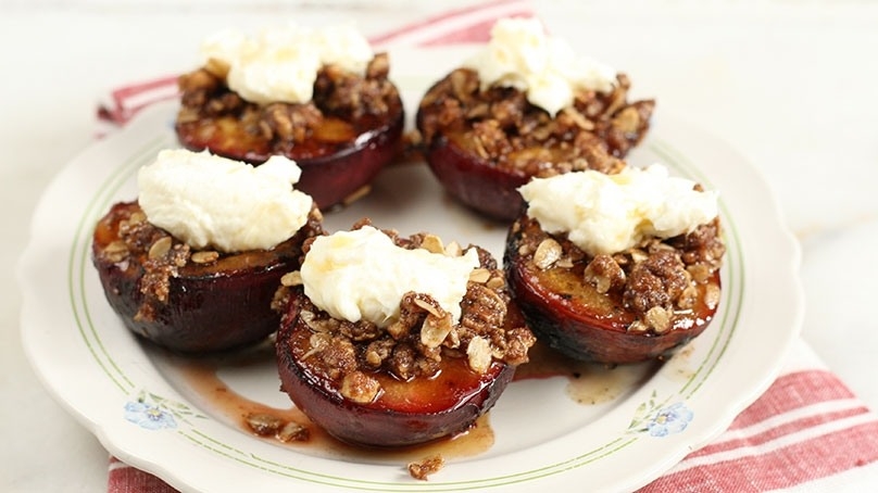 Grilled Nectarine Crumble on white plate, red and white cloth napkin