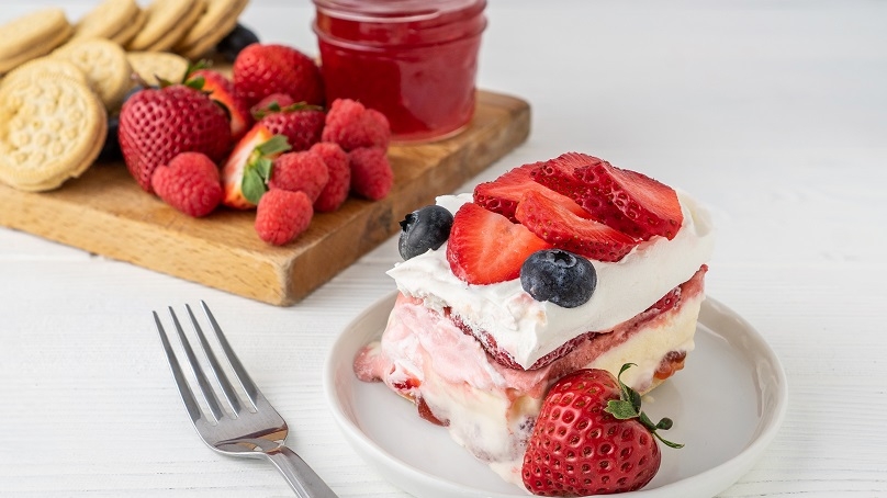 Berry Ice Cream Cake