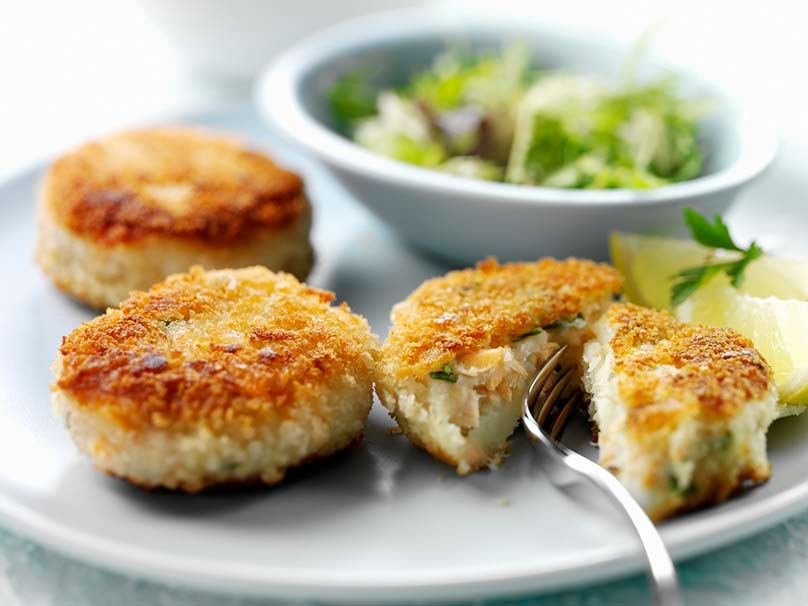 Crab Cakes, side salad