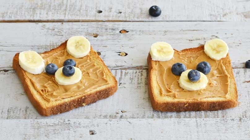 Fun Peanut Butter Teddy Bear Toast.