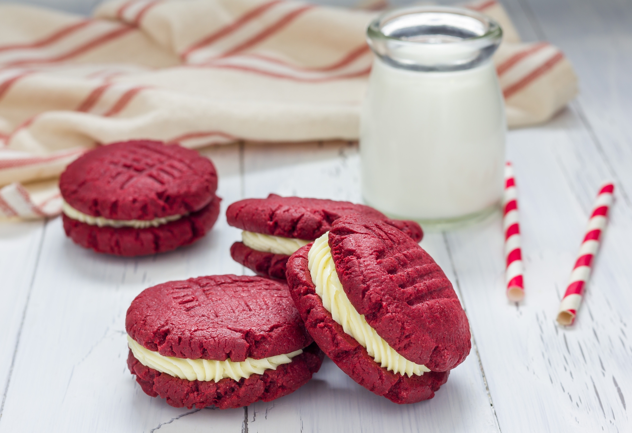 Red Velvet Whoopie Pies | Recipes | Food Lion